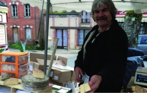 Fromager-du-marché_neung-sur-beuvron_2015